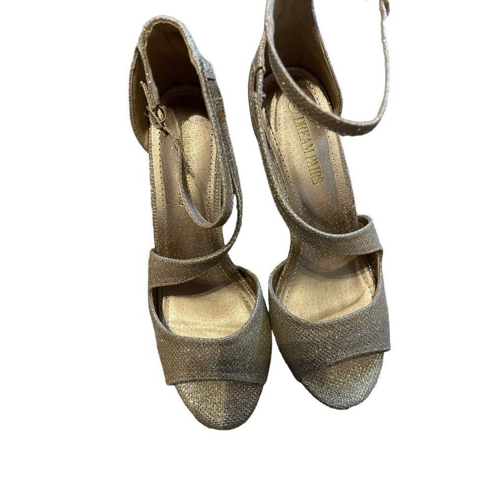 Women’s open toe‎ stylish heel sandals  8  gold glitter dream pairs